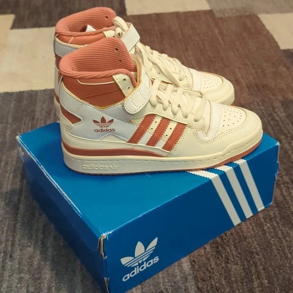 Adidas Forum 84 Hi Off White Magic Earth GX4516 Women's - Picture 3 of 4